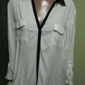 NWOT SPENSE BOTTON DOWN BLOUSE SIZE XL